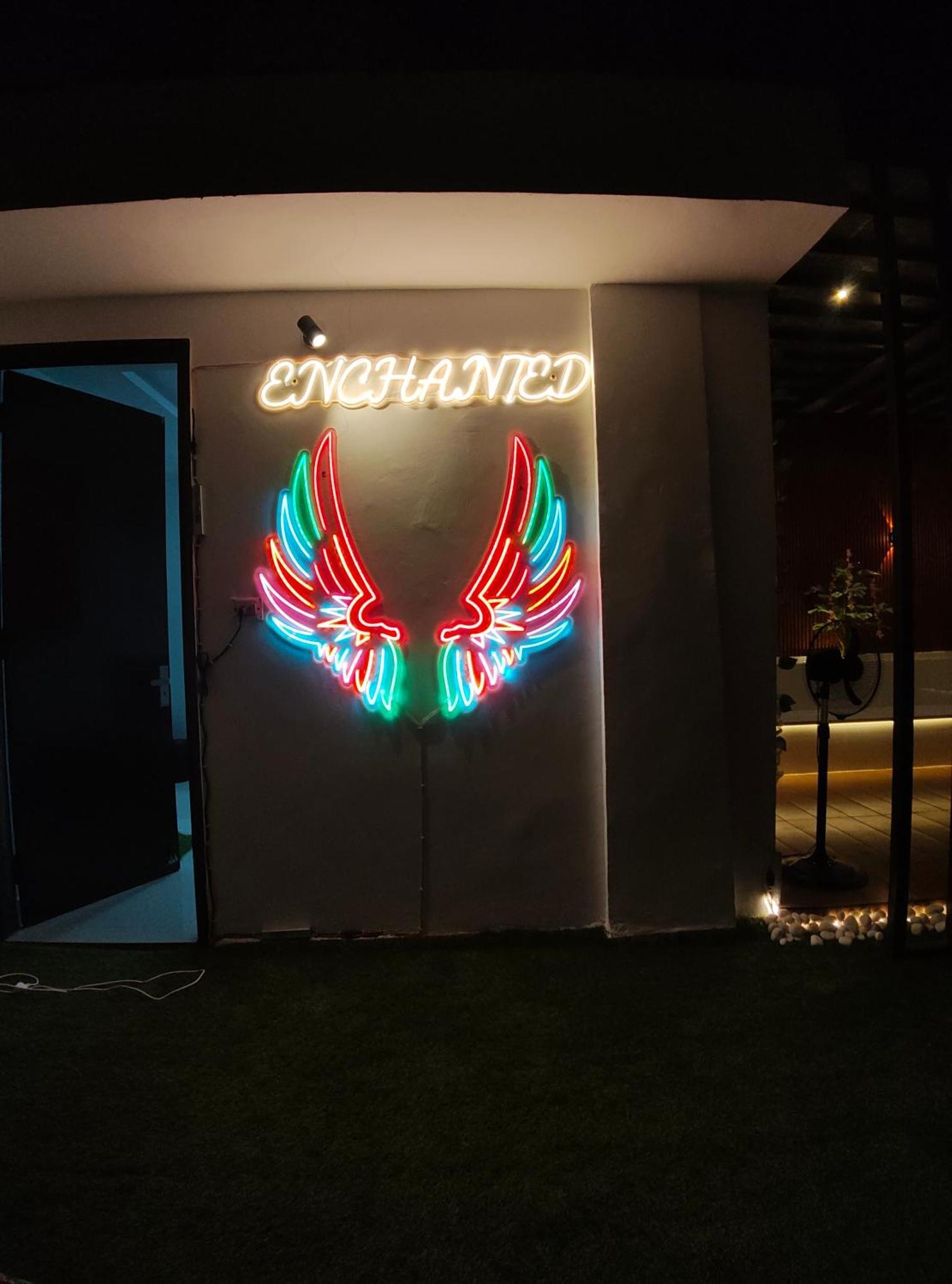 Enchanted The Roof Rekha, With Private Trace Garden Hotel นิวเดลี ภายนอก รูปภาพ